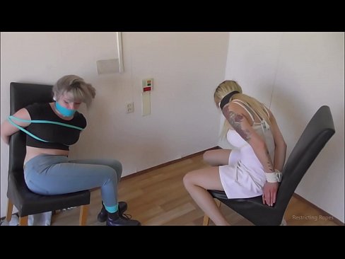 ❤️ Asılı / bağlanmış və ağzı bağlanmış / çətinlik içində olan qız ❤ Porno pornoda az.fuckmymac.ru ﹏