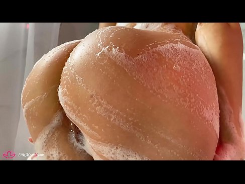 ❤️ Brunette, Duşda Güclü Orgazm Vermək üçün Vibratorla Pişiyi Mastürbasyon Etdirir ❤ Porno pornoda az.fuckmymac.ru ﹏
